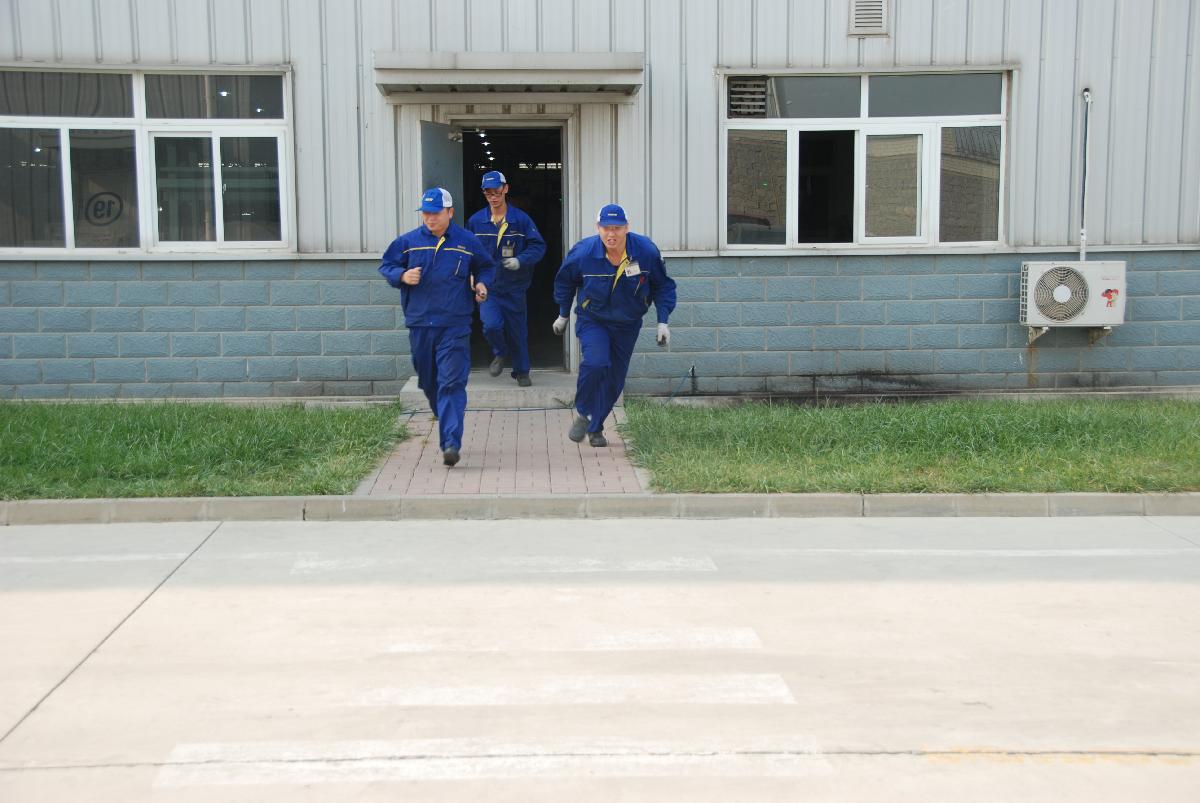 我司進行了車間人員避難演練